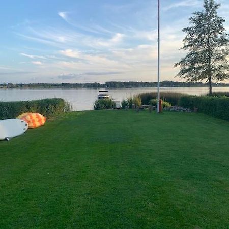 Huset Ved Soen Taet Pa Herning Og Mch Og Boxen 90 M2 Sunds Extérieur photo