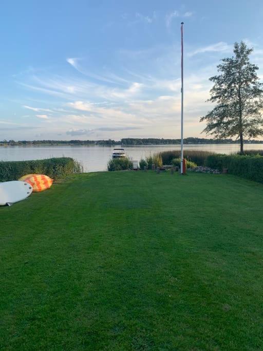 Huset Ved Soen Taet Pa Herning Og Mch Og Boxen 90 M2 Sunds Extérieur photo